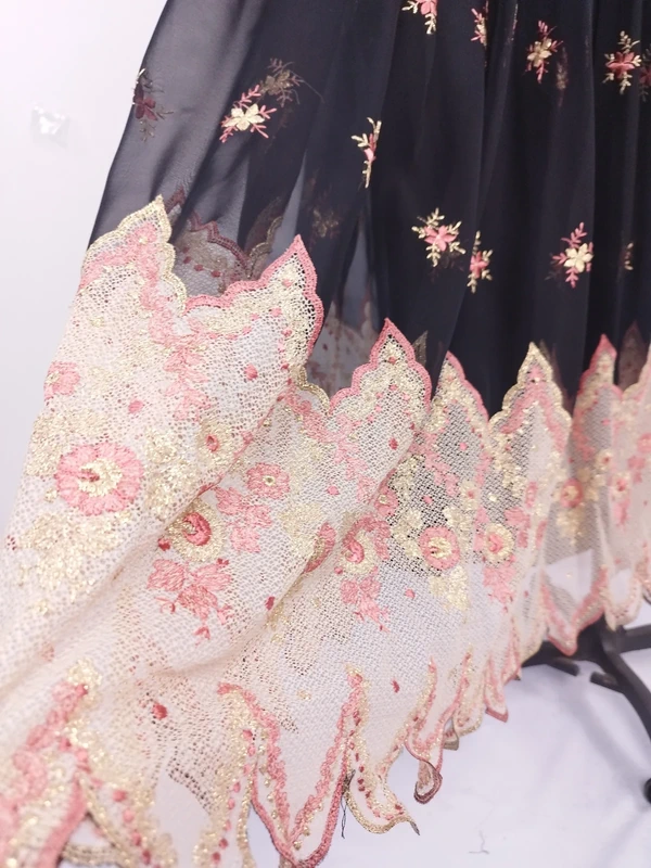 Black embroidered maxi dress — Vintage 80s 90s high neck gala