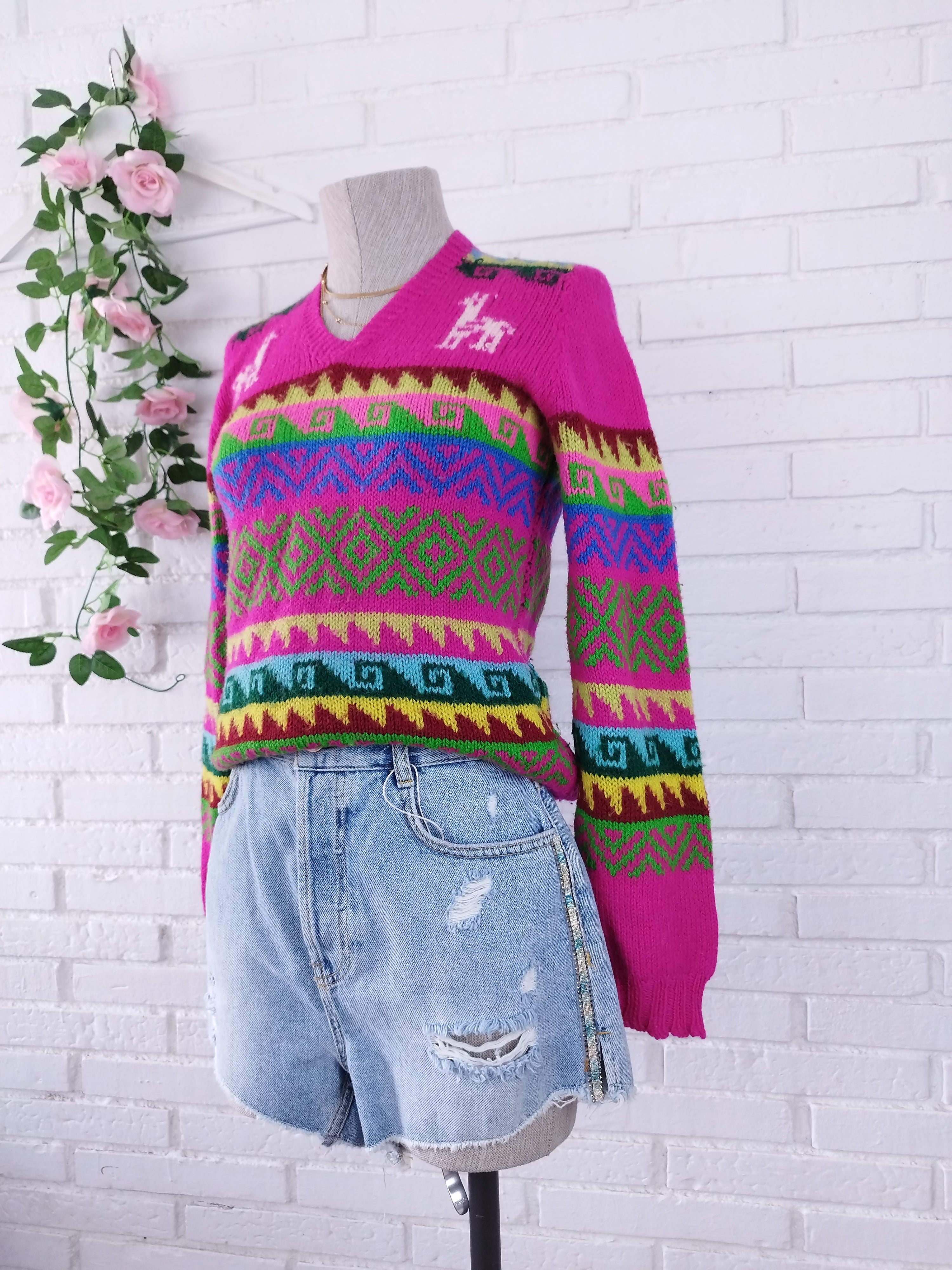 Vintage 90s Andean Jacquard Sweater — Fuchsia Base, Llama & Inca Motifs, V-Neck