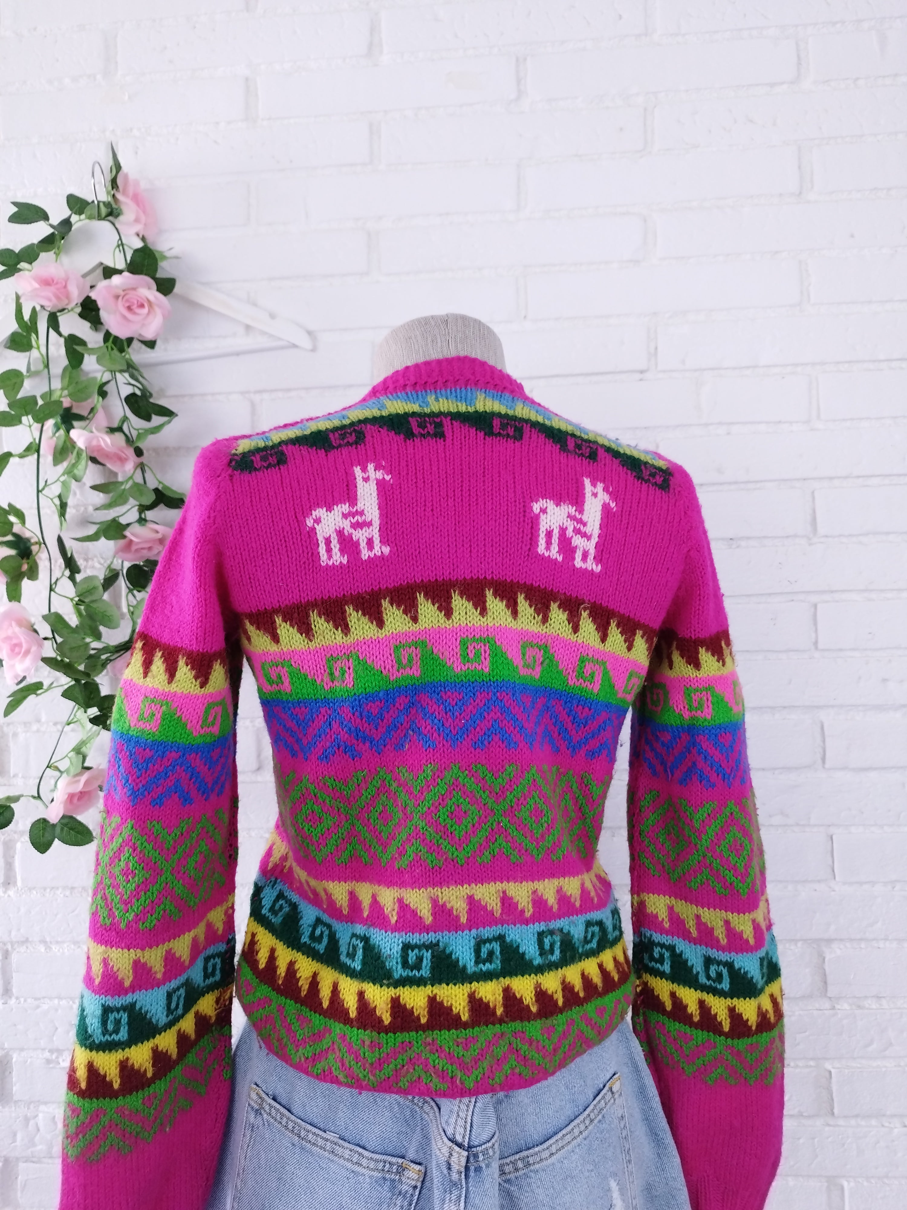 Vintage 90s Andean Jacquard Sweater — Fuchsia Base, Llama & Inca Motifs, V-Neck