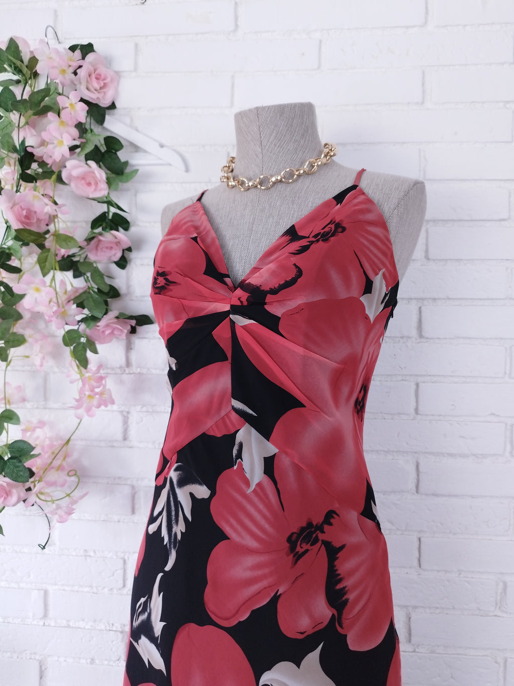Vintage 2000s Y2K Maxi Cocktail Dress — Structured Bust, Floral Print & Open Back