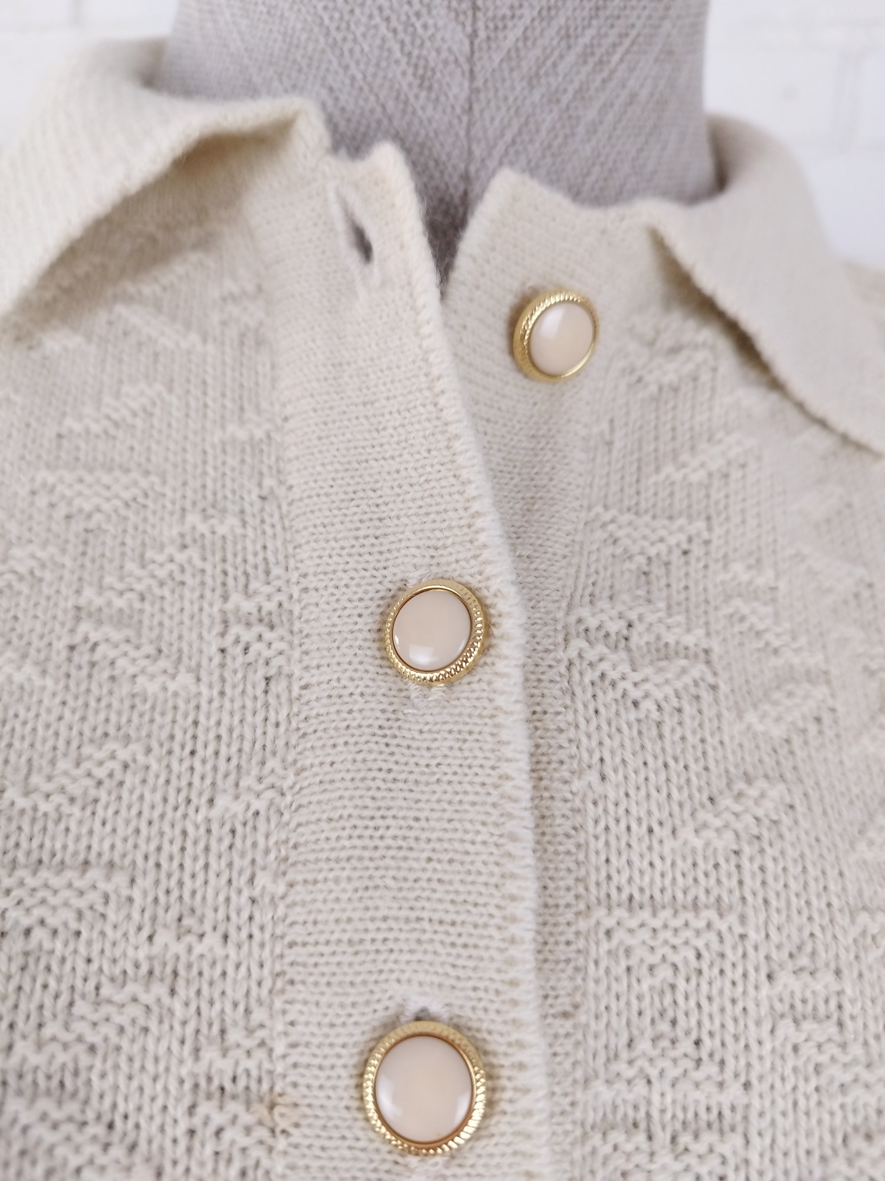 Vintage 90s Jacquard Knit Sweater — Polo Collar, Button Placket & Beige