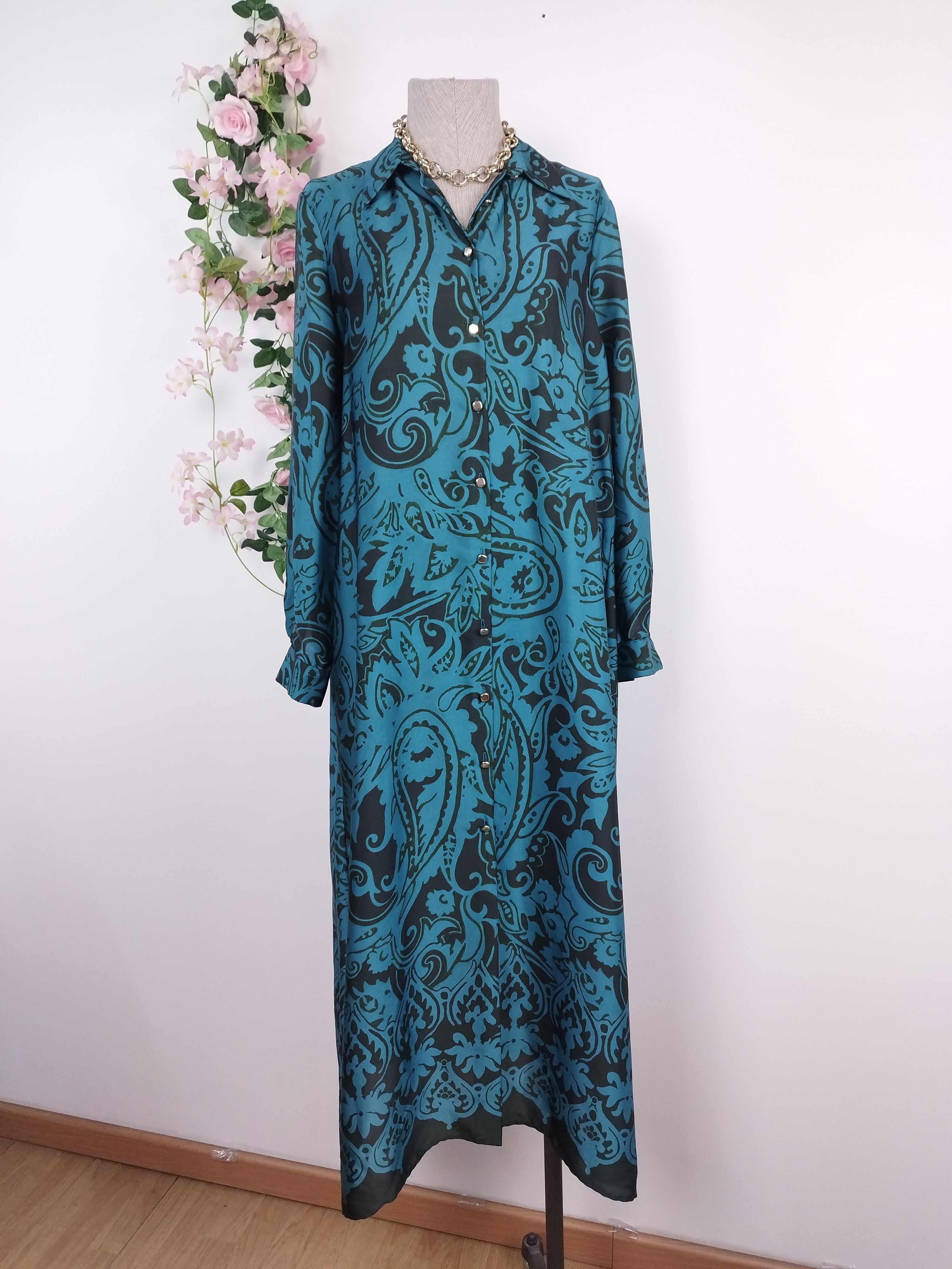 Vestido ZARA Largo Camisero satinado