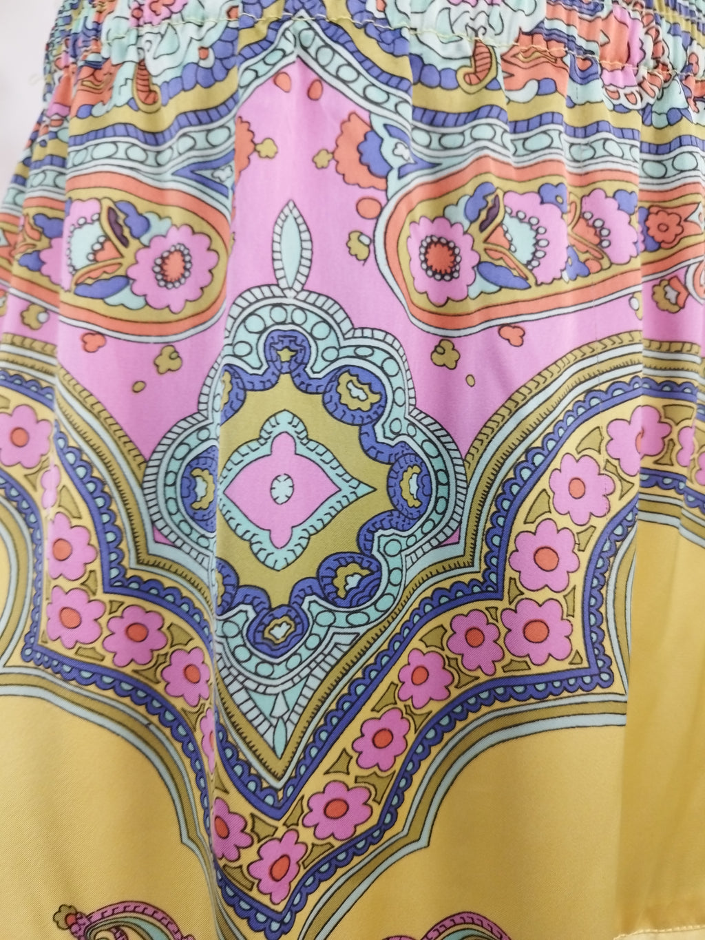 Falda VINTAGE Plisada  Satinada Paisley