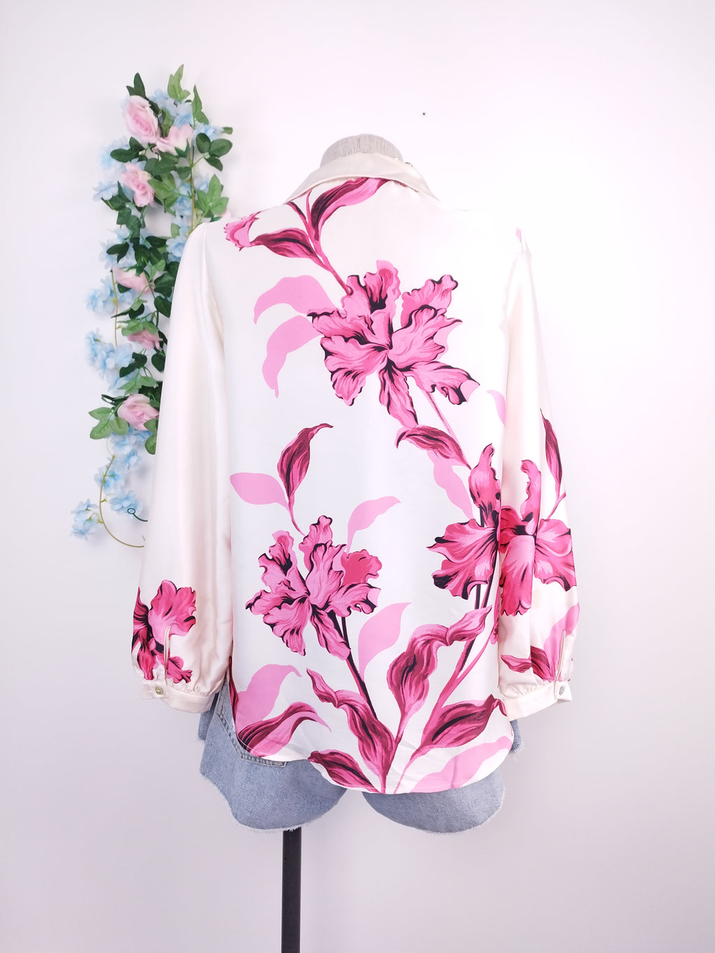 Blusa ZARA Satinada Flores Manga Larga