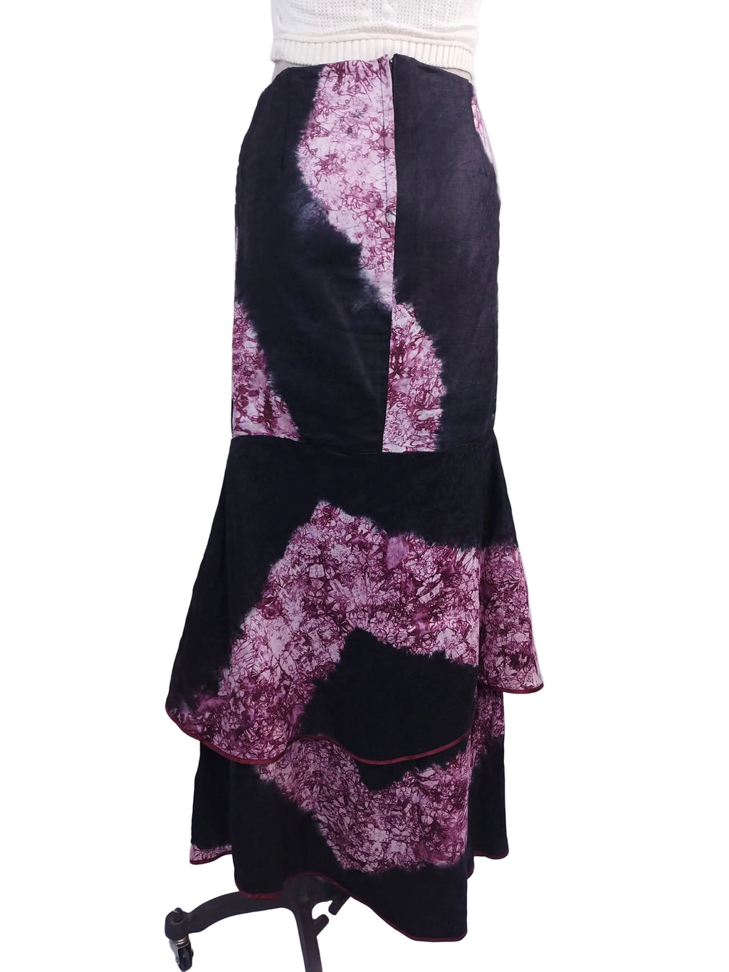 Black magenta tie-dye maxi skirt — Vintage 2000s Y2K fairycore boho