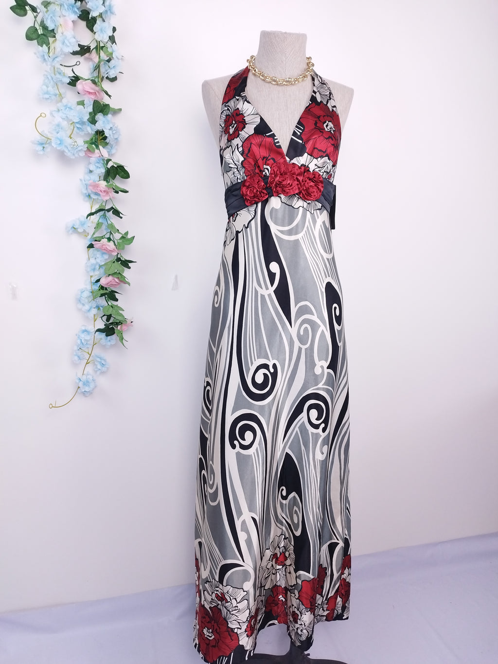 Vintage 2000s Y2K Maxi Dress — V-Neck, Rose Detail & Satin Print