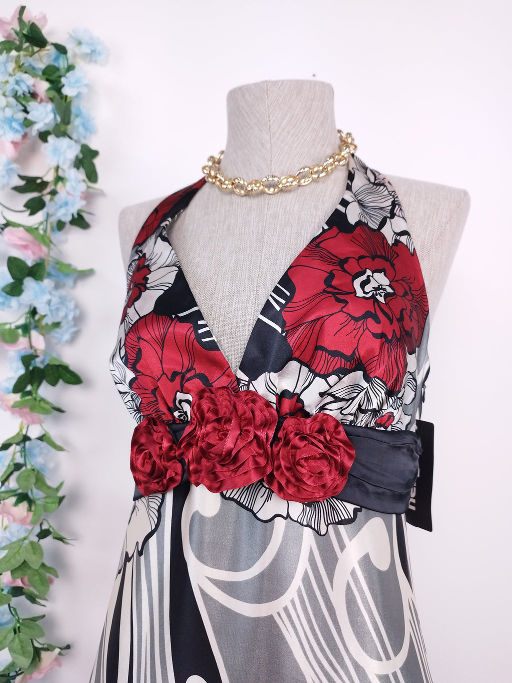 Vintage 2000s Y2K Maxi Dress — V-Neck, Rose Detail & Satin Print